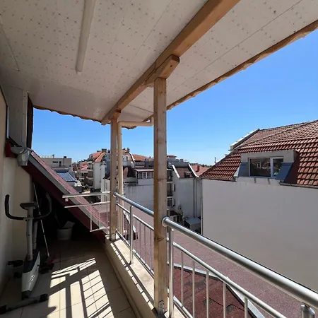 Jamais Vue Apartment Nesebar